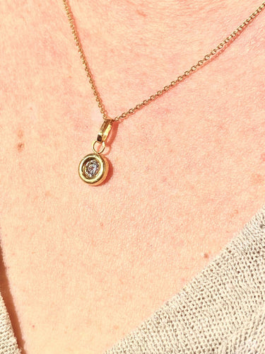 Pendentif Pendentif en or jaune 18 carats avec diamant taille brillant 58 Facettes AB726
