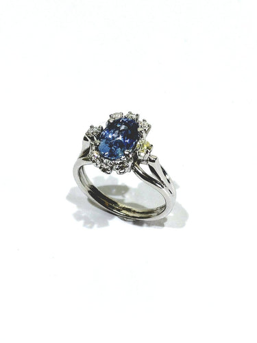 Bague 52 Bague en or blanc 18 carats, saphir et diamants 58 Facettes id: 1757849