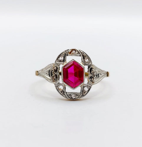 Bague 53.5 Bague Art déco en or 18k avec rubis synthétique et diamants taille rose 58 Facettes A07129