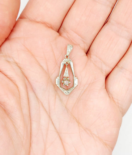 Pendentif Pendentif Art déco en or blanc 18k, platine et diamant taille rose 58 Facettes A07145