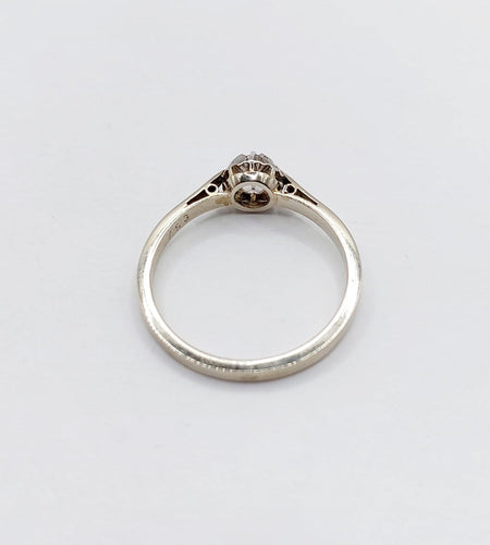 Bague 50.5 Bague solitaire Art déco en or blanc 18k, platine et diamant 58 Facettes A07169