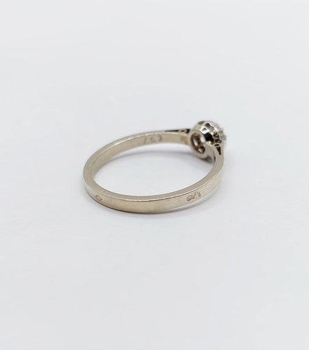 Bague 50.5 Bague solitaire Art déco en or blanc 18k, platine et diamant 58 Facettes A07169