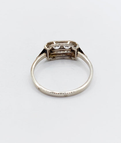 Bague 55 Bague tank Art déco en or blanc 18k et spinelles synthétiques 58 Facettes A07170