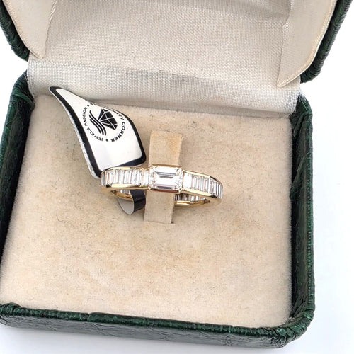 Bague 57 Bague veretta - Or jaune 18 kt et diamants baguette 58 Facettes 294/26 Q