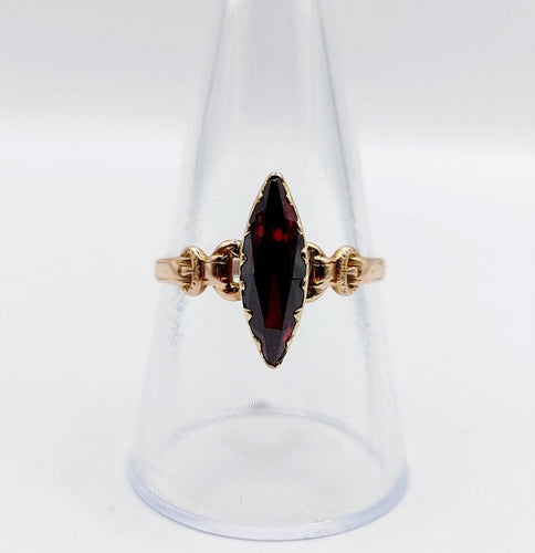 Bague 60 Bague marquise - Grenat taille navette en or rose 18k sur paillons 58 Facettes A07199
