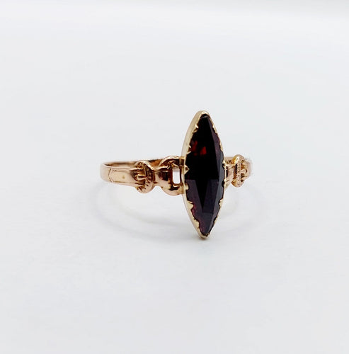 Bague 60 Bague marquise - Grenat taille navette en or rose 18k sur paillons 58 Facettes A07199