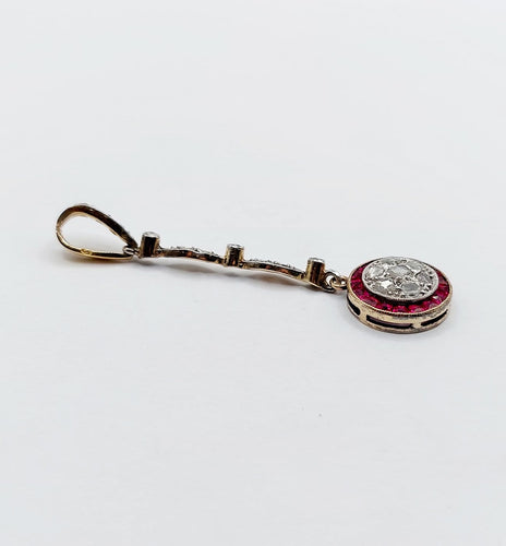 Pendentif Pendentif cible Art déco en or 18k et platine, diamants et rubis synthétiques 58 Facettes A07207