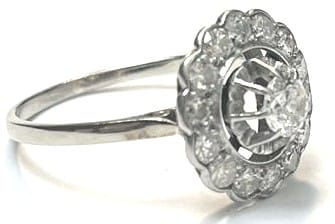 Bague 59 Bague marguerite en or gris et diamants 58 Facettes 269334