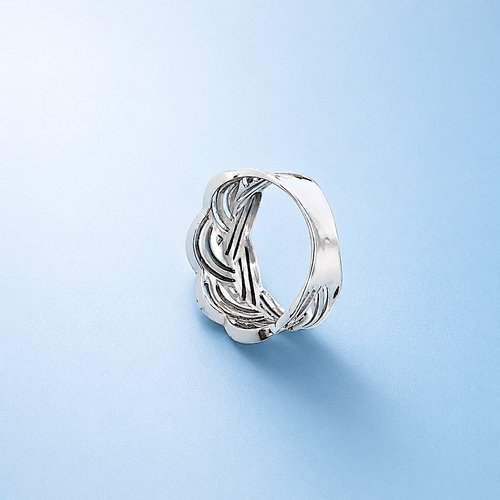 Bague 60.5 Bague tressée en or blanc 18 carats et diamants 58 Facettes 1781