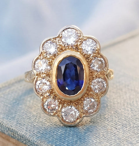 Bague 51.5 Bague Pompadour contemporaine saphir et diamants en or jaune 18 carats 58 Facettes 1782