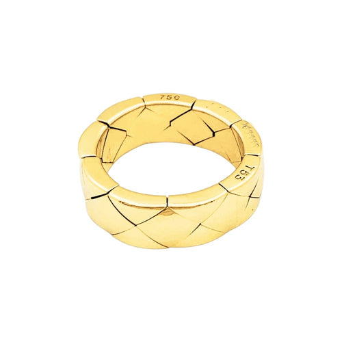 Bague 53 Bague Chanel, "Matelassé", or jaune. 58 Facettes 35656