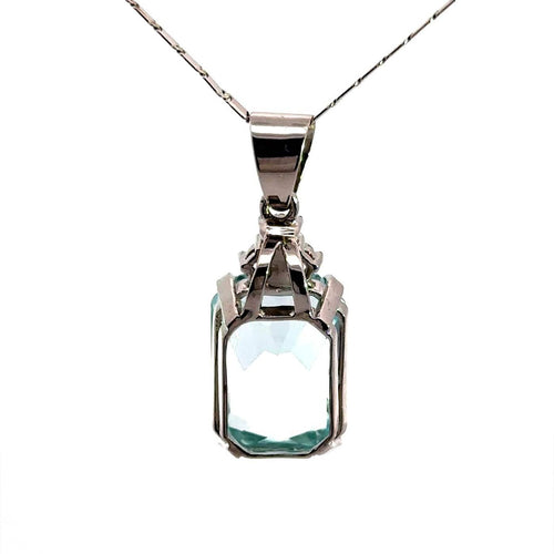 Pendentif Pendentif aquamarine taille émeraude et diamants en or blanc 18k 58 Facettes 50457