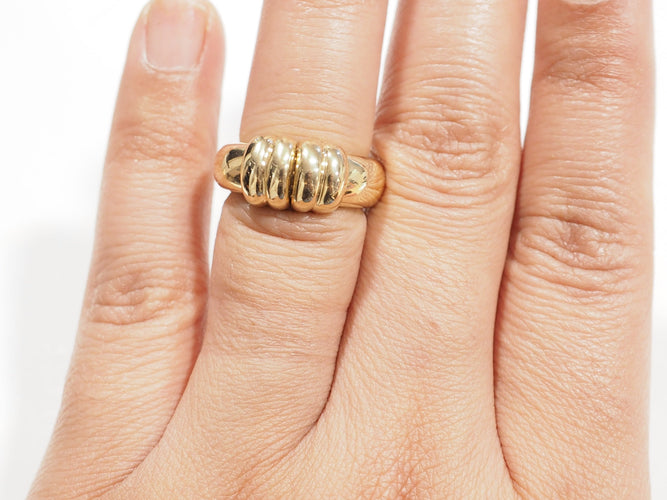 Bague 51 Bague vintage en or jaune 18 carats et diamants, dessus coulissant 58 Facettes 33757