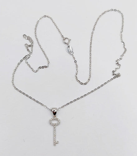 Collier Collier et pendentif clé vintage en or blanc 18k et diamants 58 Facettes A07033 et A07034