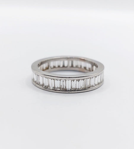 Bague 54 Alliance américaine Art déco éternité en platine et diamants baguette 1,68 ct 58 Facettes A07209