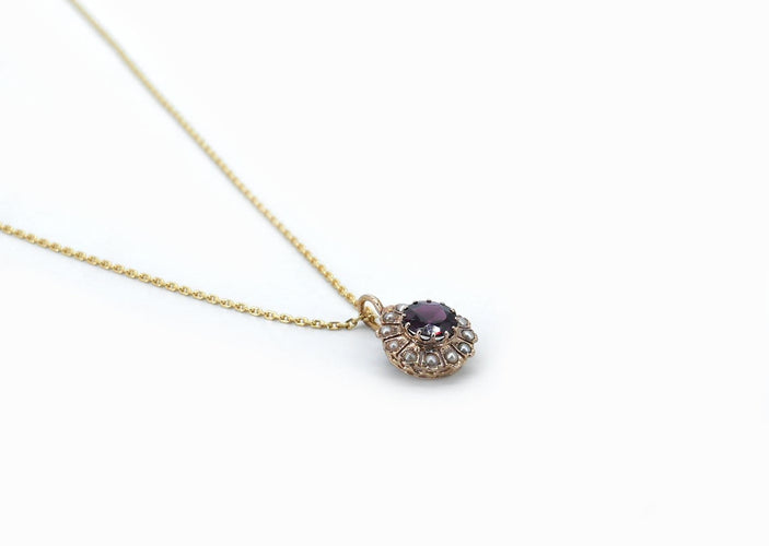 Pendentif Pendentif ancien rosace en or rose 18 carats, grenat et perles 58 Facettes Pendentif 149 11