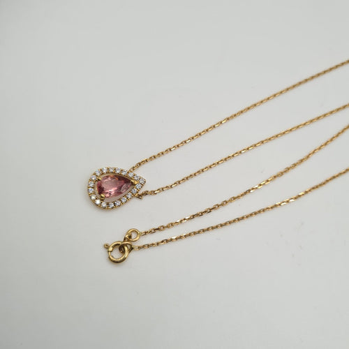 Collier Collier en or jaune 18k serti d’une tourmaline poire et diamants 58 Facettes #BT