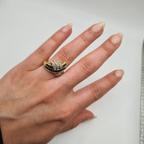 Bague 58 Bague en or jaune 18 carats saphirs et diamants 58 Facettes #BT