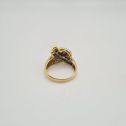 Bague 58 Bague en or jaune 18 carats saphirs et diamants 58 Facettes #BT