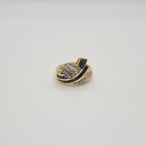 Bague 58 Bague en or jaune 18 carats saphirs et diamants 58 Facettes #BT