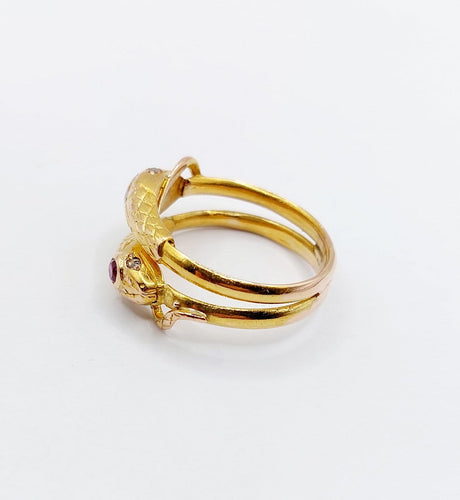 Bague 61 Bague serpent antique à deux têtes en or 18k, diamants et rubis 58 Facettes A06971