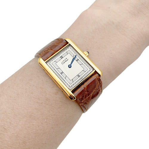 Montre Montre Cartier, "Tank Must", argent plaqué or, cuir. 58 Facettes 35603