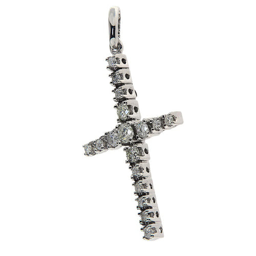 Pendentif Pendentif croix en or blanc 18 kt avec diamants 0,60 ct 58 Facettes G3941