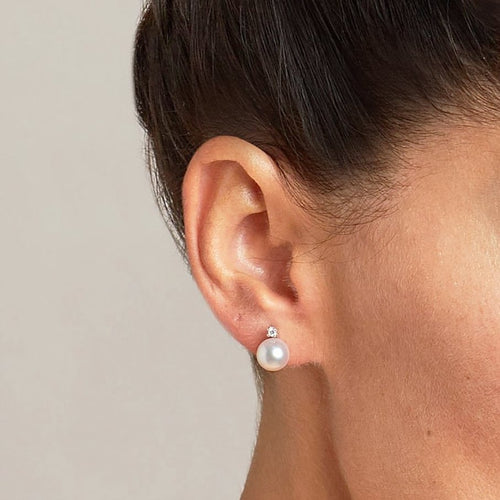 Boucles d'oreilles AITCHES - Boucles d'oreilles perles Akoya et diamants en or blanc 18K 58 Facettes GER1321WG