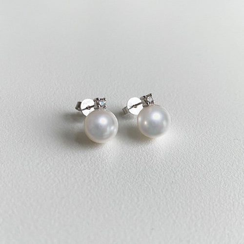 Boucles d'oreilles AITCHES - Boucles d'oreilles perles Akoya et diamants en or blanc 18K 58 Facettes GER1321WG