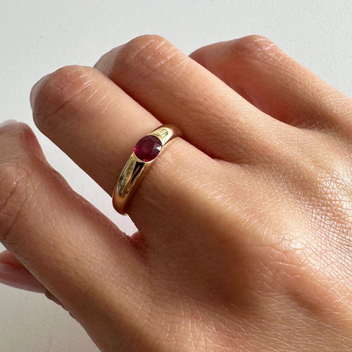 Bague 53 AITCHES Single Tulip - Bague en or 18K et rubis ovale 58 Facettes GBR1225RB