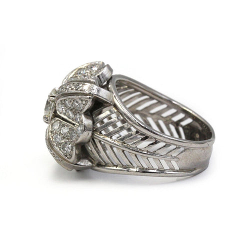 Bague 55.5 Bague Fleur en platine et diamants 58 Facettes 260125R