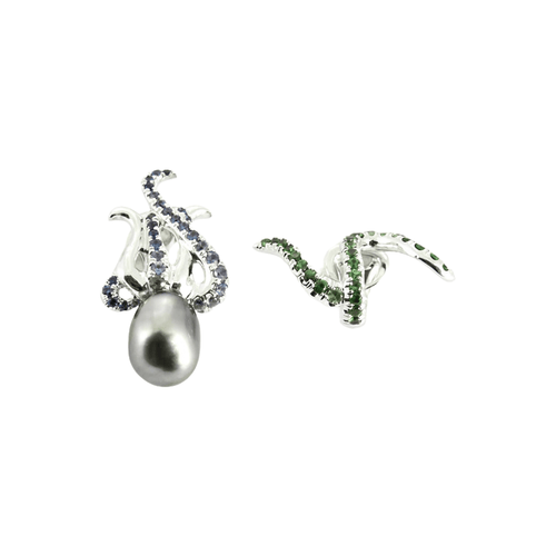 Boucles d'oreilles Boucles d'oreilles dépareillées en or blanc et émeraudes 58 Facettes BO/230053