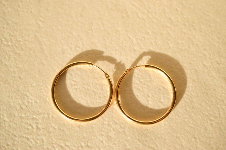 Créoles 3 cm en or jaune 18 carats 58 Facettes 3740