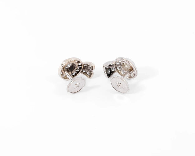 Boucles d'oreilles Boucles d'oreilles en platine, or gris et diamants 58 Facettes 1