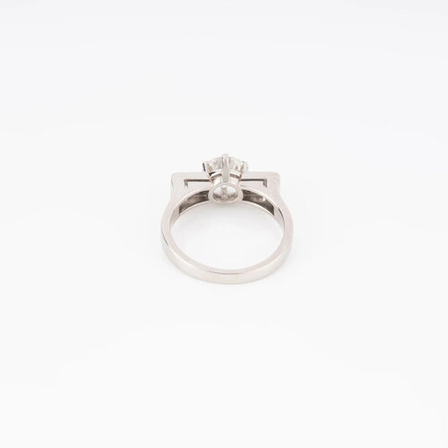 Bague Bague en or gris et diamants 58 Facettes 1