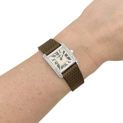 Montre Cartier Tank Française - Montre en or blanc et diamants 58 Facettes 35491