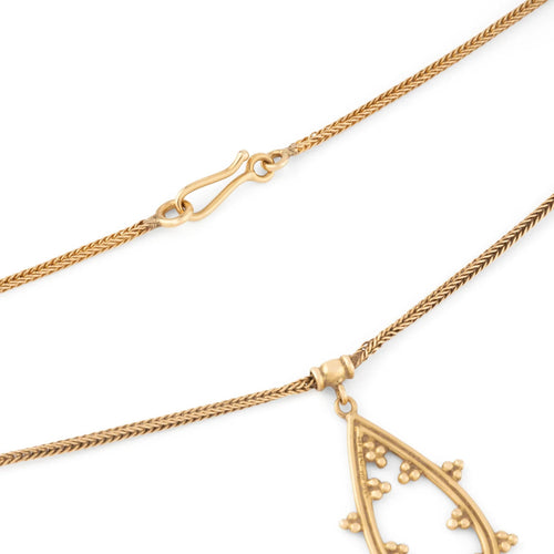 Collier Zolotas - Collier avec pendentif ciselé en or jaune 18k 58 Facettes 1