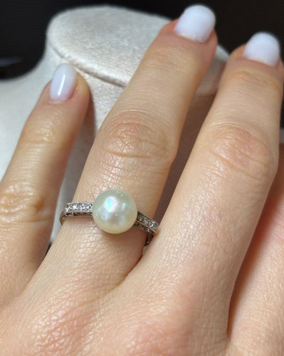 Bague 53 Bague ancienne - Perle et diamants en or blanc 18k 58 Facettes BAGUE-0019
