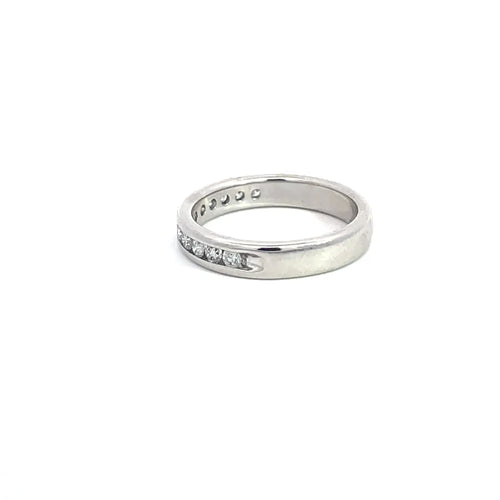 https://levanne.com/wp-content/uploads/2025/07/levanne-jewerly-06-UN0138.webp