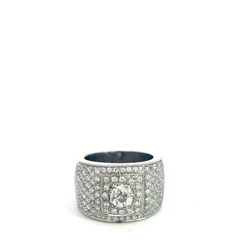 https://levanne.com/wp-content/uploads/2025/07/levanne-jewerly-03-UN0146.webp