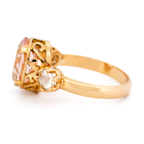 Bague 56 Bague trilogy en or 18 carats avec morganite et diamants 58 Facettes 62B4E119A5BB4DFF938A2A7D2E94C870