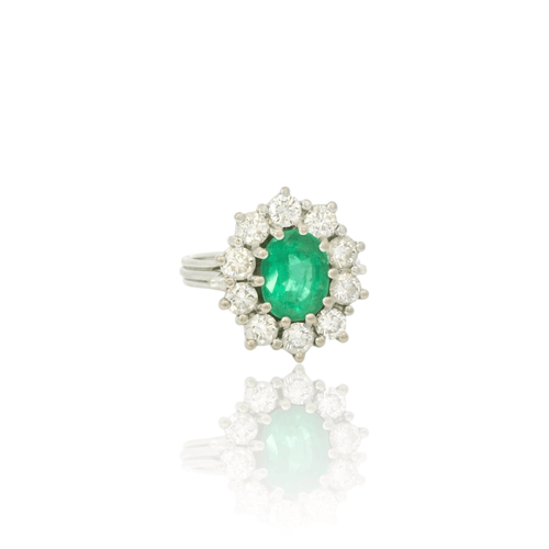 Bague 53 Bague cluster vintage avec émeraude ovale et diamants 58 Facettes