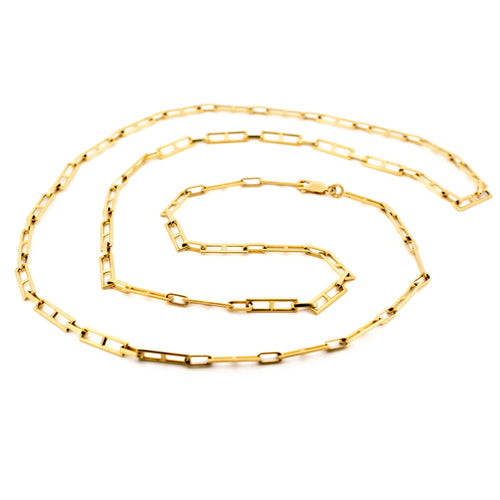 Collier Chaîne à maillons rectangulaires allongés en or jaune 18k 58 Facettes 278C31E6FBD6411BA6FDBFCB6DE4F926