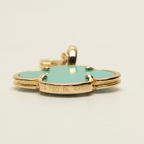 Van Cleef & Arpels Magic Alhambra - Pendentif en or jaune et turquoise 58 Facettes