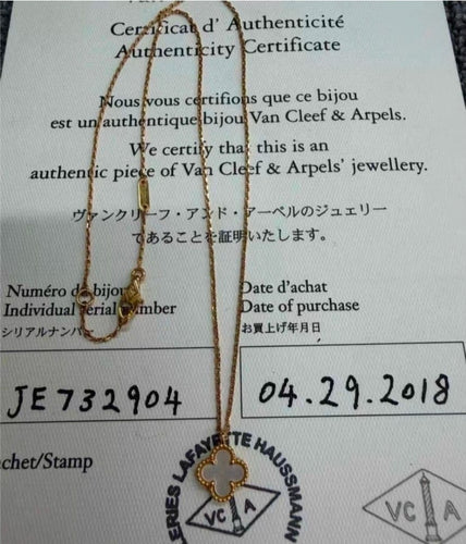 Collier Van Cleef & Arpels Sweet Alhambra - Collier en or jaune et nacre 58 Facettes Jnci39