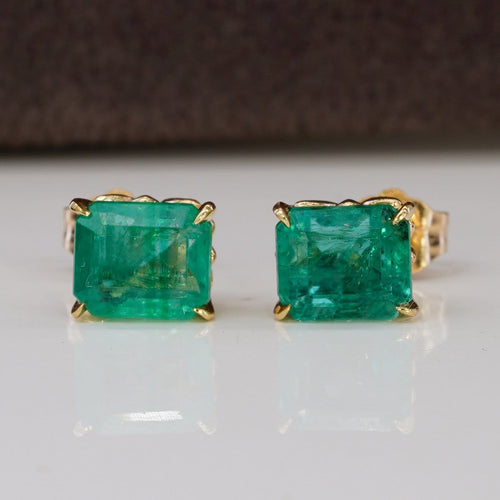 Boucles d'oreilles Boucles d'oreilles en or jaune 14 ct et émeraudes naturelles 58 Facettes E003