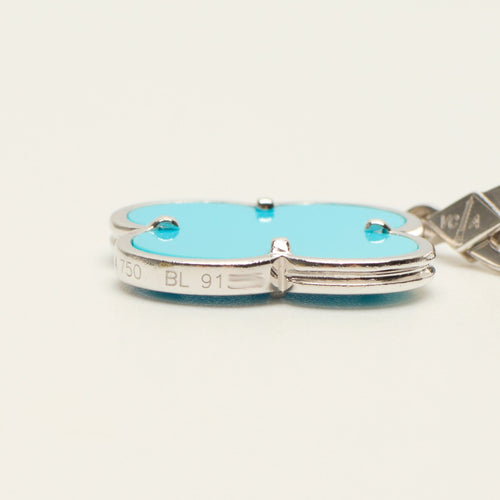 Van Cleef & Arpels Magic Alhambra - Pendentif en or blanc et turquoise 58 Facettes