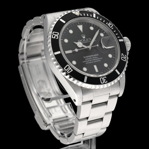Montre Rolex Submariner Date - Montre 16610 en acier 58 Facettes ROL/SUB/052