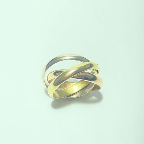 Bague Trinity en or 18 carats trois ors 58 Facettes 260063