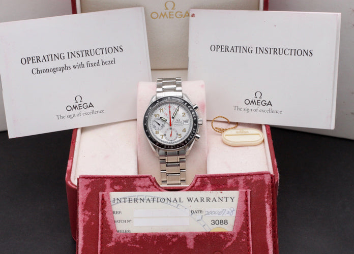 Omega Speedmaster Date - Montre automatique en acier